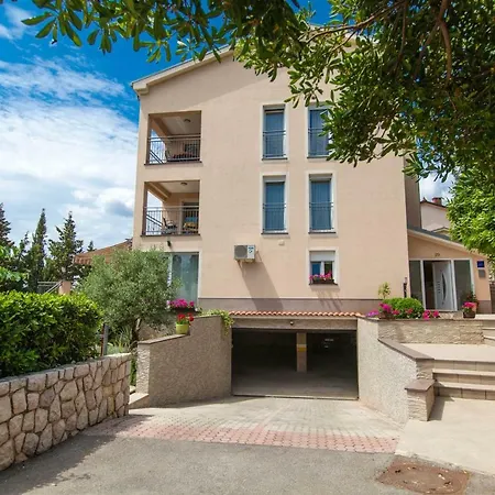 Апартаменты Dolores *