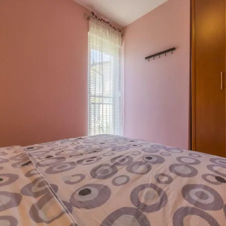 アパート Dolores ツリクヴェニツァ