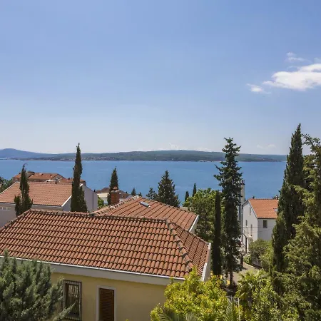 Dolores تْسْغيكفانِتْسا