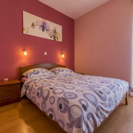 Апартаменты Dolores *