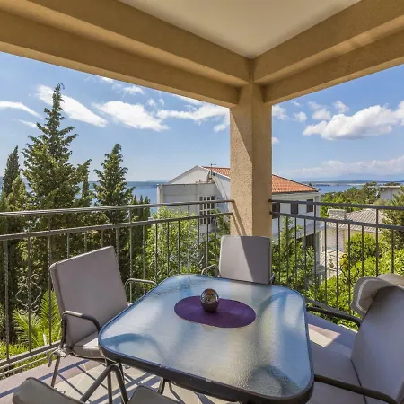 Апартаменты Dolores *